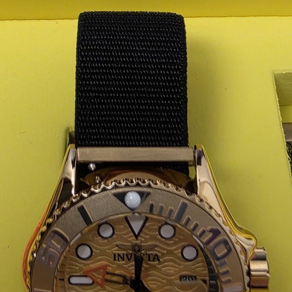 NEW Invicta Ocean Predator Men's Watch 44mm Interchangeable Straps (49799) #0765 - Picture 6 of 7